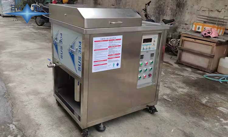 【潔泰】工業超聲波清洗機的控制臺加熱沖洗功能